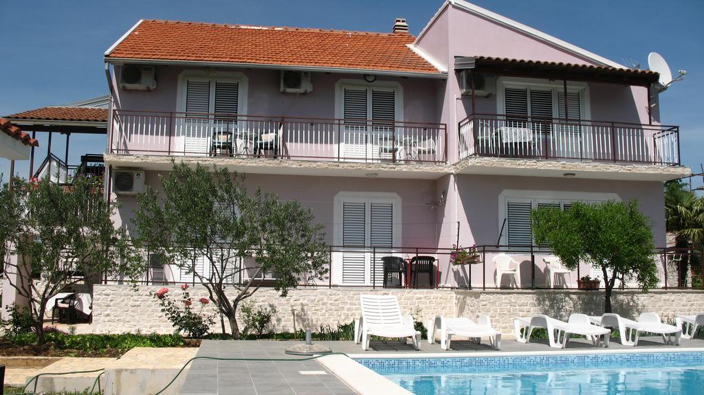 Krkahaus Otel Lozovac Dış mekan fotoğraf