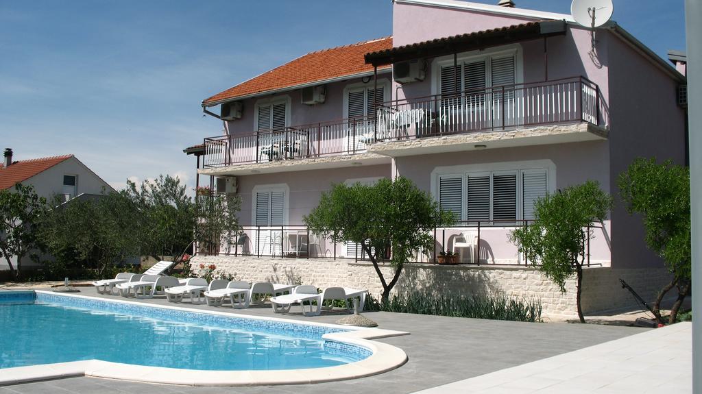 Krkahaus Otel Lozovac Dış mekan fotoğraf