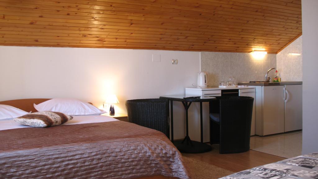 Krkahaus Otel Lozovac Dış mekan fotoğraf