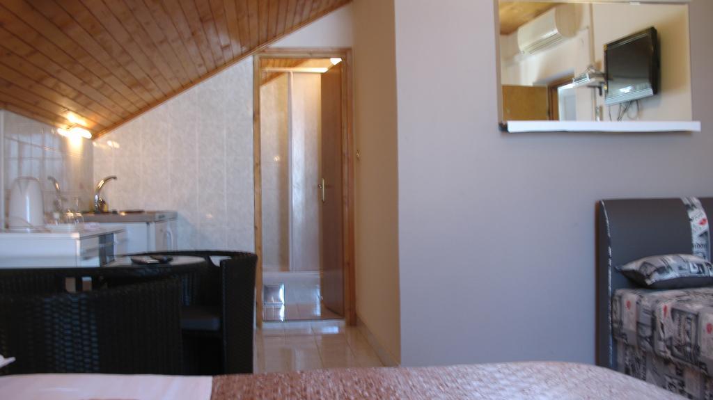 Krkahaus Otel Lozovac Dış mekan fotoğraf