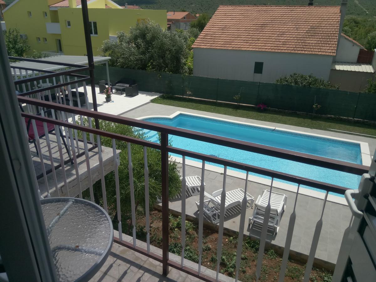 Krkahaus Otel Lozovac Dış mekan fotoğraf